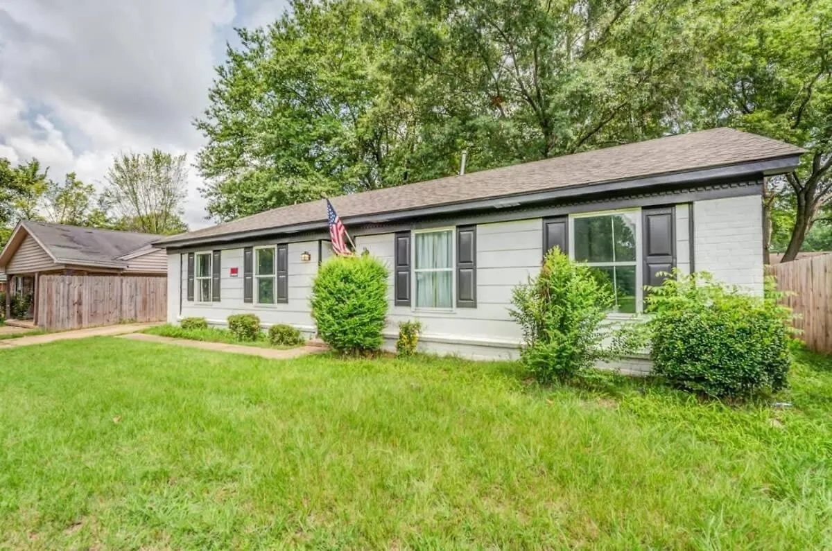 הוילה ממפיס Near Parks & Shopping- Hickory Ridge Hideaway ארצות הברית
